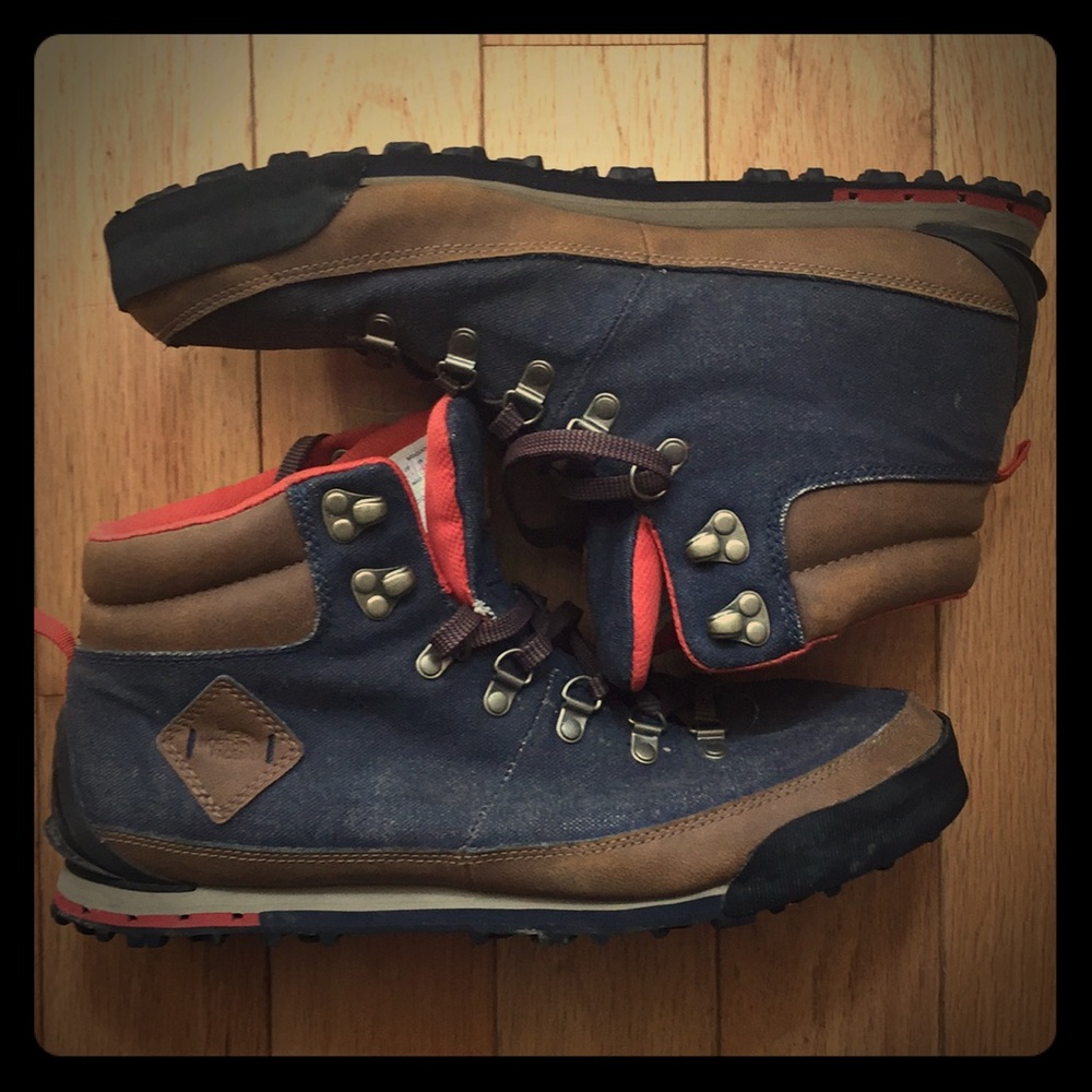 North Face Back to Berkeley Boot